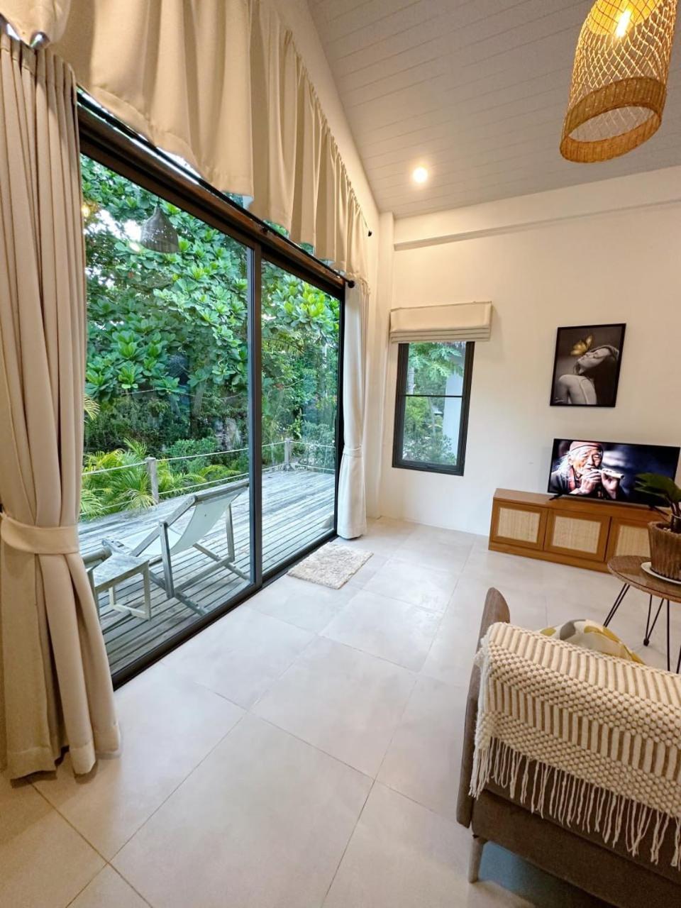 Crystal 7 Villa Haad Tian Exterior photo